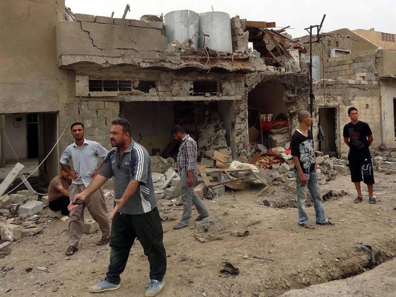35 muertos y 44 heridos en atentado contra mezquita en este de Irak