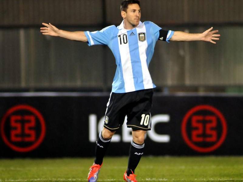 Lionel Messi va por el récord de máximo goleador de la liga española