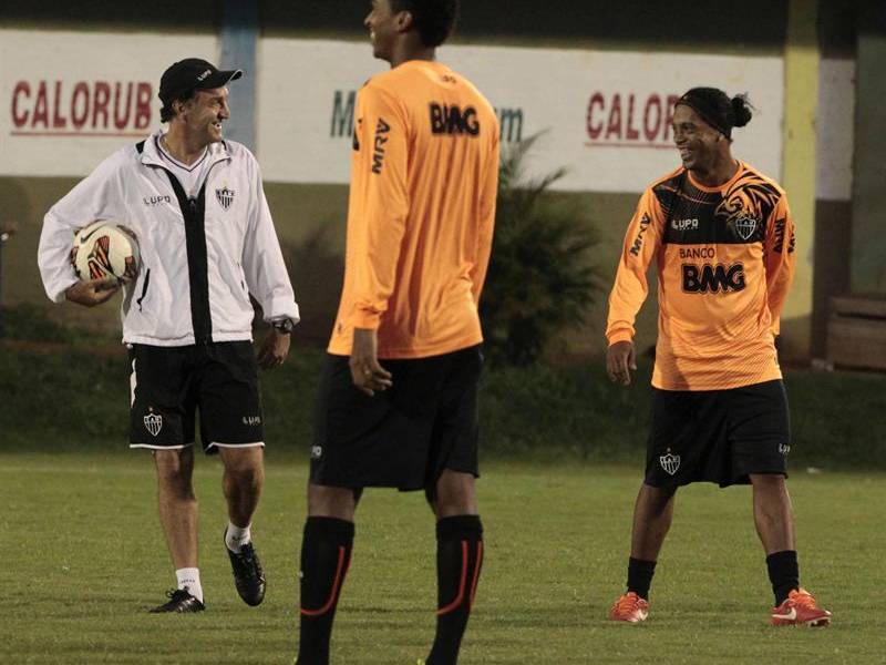 Ronaldinho y Atlético Mineiro buscan primer título y el Olimpia el cuarto