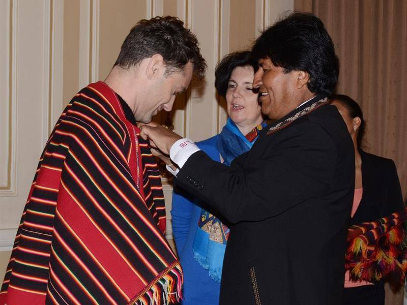 Jude Law, invitado de honor en Carnaval andino de Bolivia