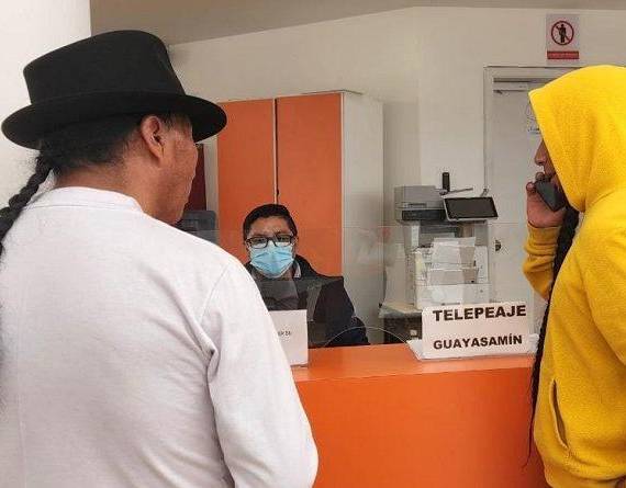 Los usuarios deben acercarse a las ventanillas para actualizar la información.