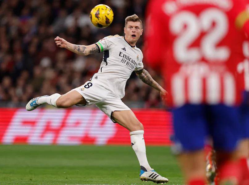 Kross y sus clásicos Adipure en el 2024. (Archivo)