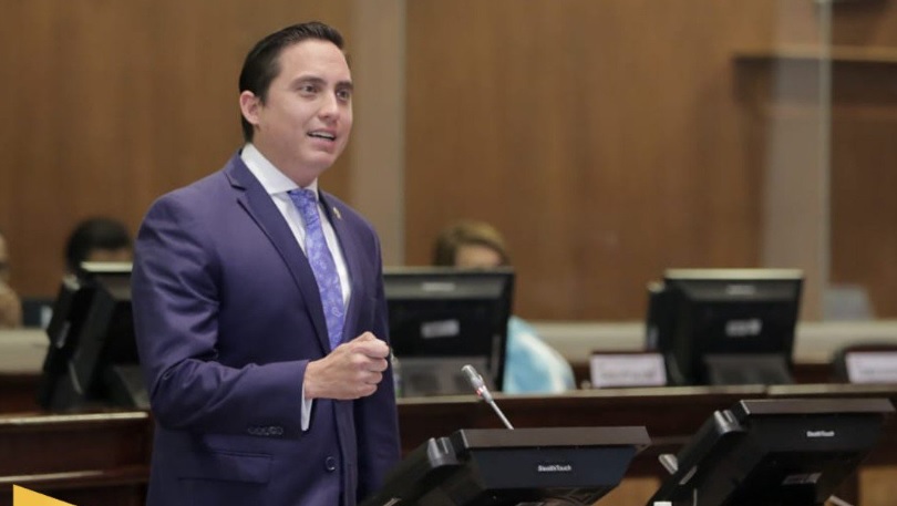 Daniel Mendoza rinde versión por caso INA Papers