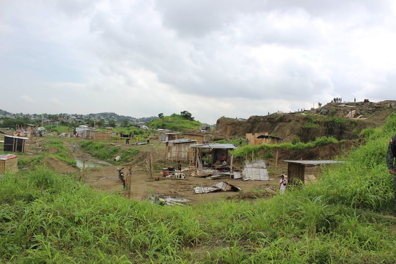 Cerca de 1.000 familias que habían invadido fueron desalojadas