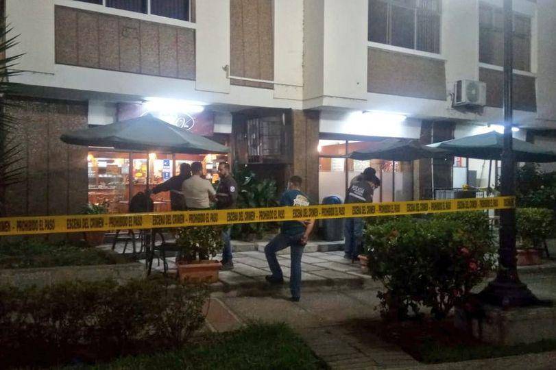 Dictan prisión preventiva contra delincuente del asalto a una heladería en el sur de Guayaquil