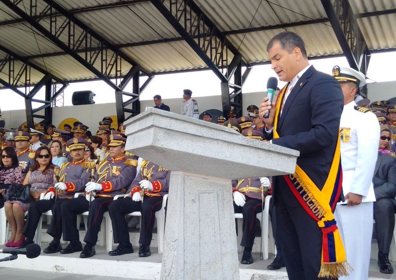 Presidente Correa: "El Issfa no es parte de las Fuerzas Armadas"