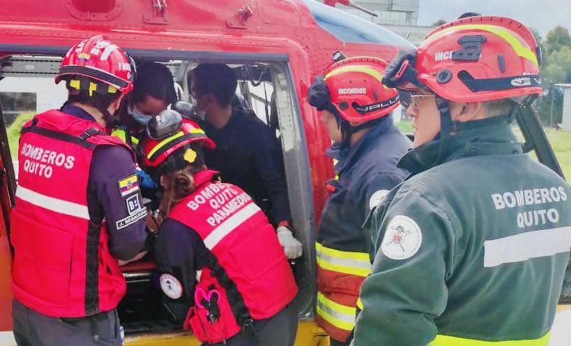 Terrible accidente en Quito: un tráiler pierde los frenos y arrasa con varios vehículos en la vía a Guayllabamba