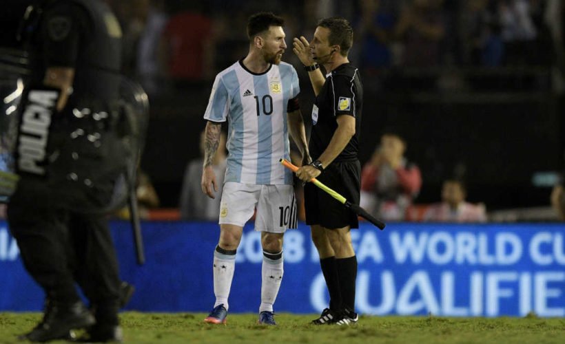 Comisión de FIFA levanta la sanción que pesaba sobre el argentino Lionel Messi