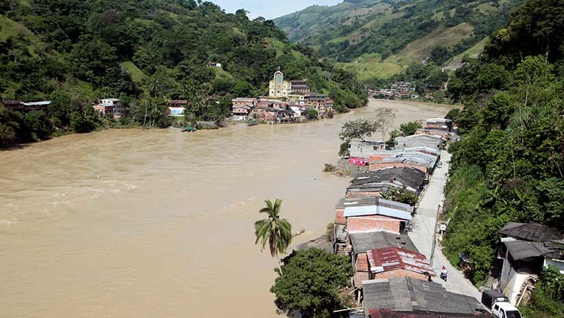 Más de 25.000 evacuados por emergencia en hidroeléctrica en Colombia
