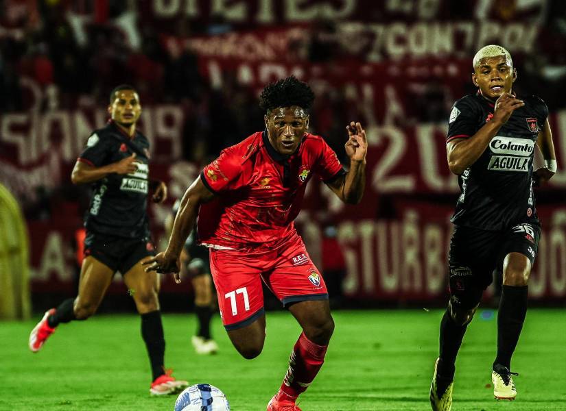 El Nacional enfrentó al América de Cali en el partido de los 60 años de la insitución.