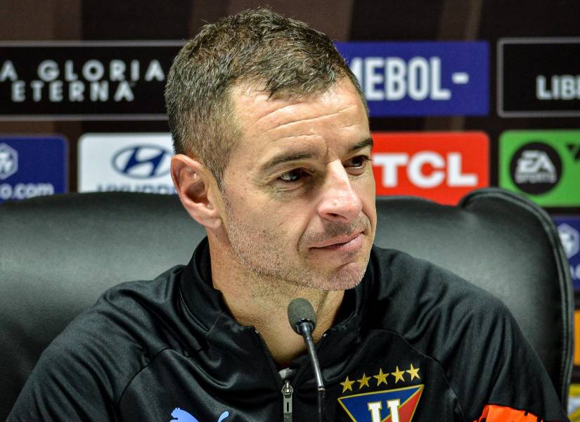 Adrián Gabbarini explicó por qué no se hizo cargo de Liga de Quito, tras la salida de Alcácer