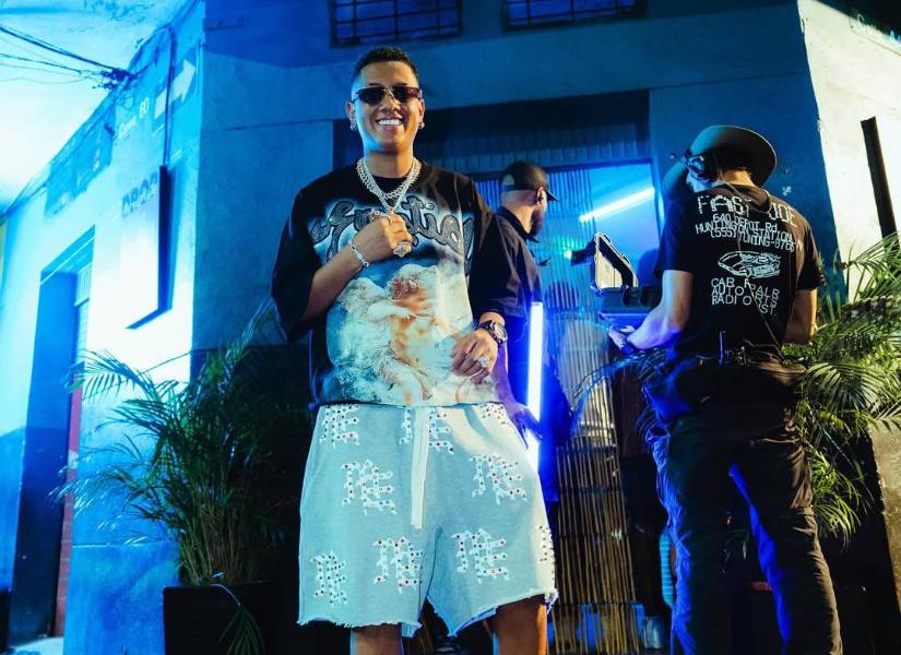 Jombriel suma un aproximado de 16 millones de oyentes mensuales en Spotify.