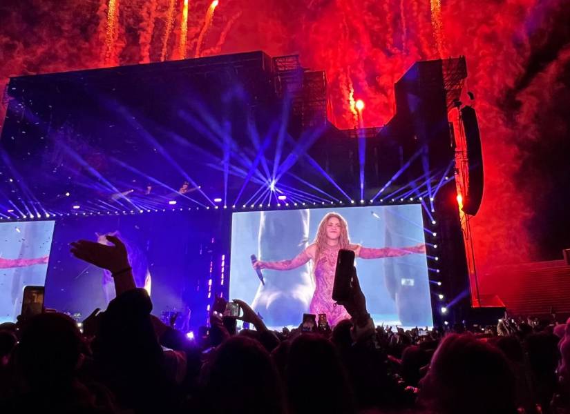 El concierto de Shakira en Quito movilizó a cerca de 110 mil personas a la capital.