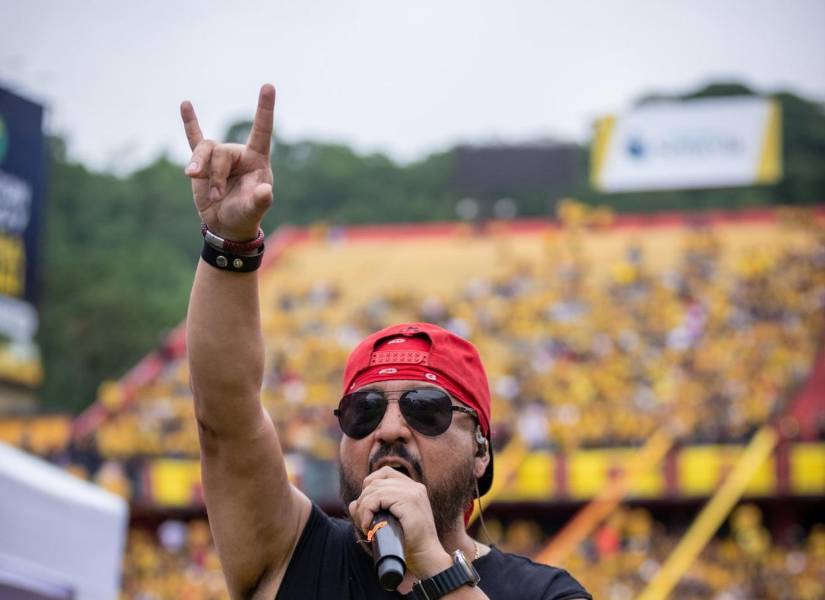 Barcelona SC selló la fiesta de la Noche Amarilla con una victoria ante Emelec