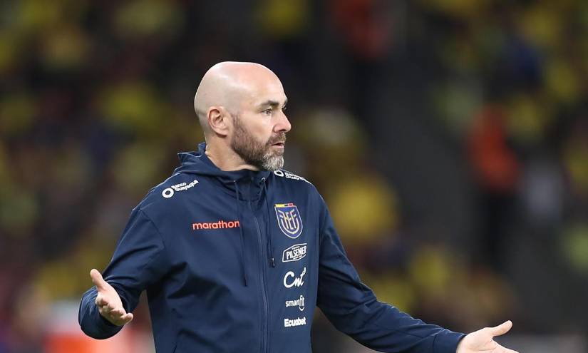 El director técnico Félix Sánchez Bas de Ecuador en un partido de las Eliminatorias