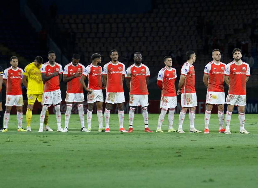 El Internacional de Porto Alegre volvió a jugar luego de dos meses sin actividad.