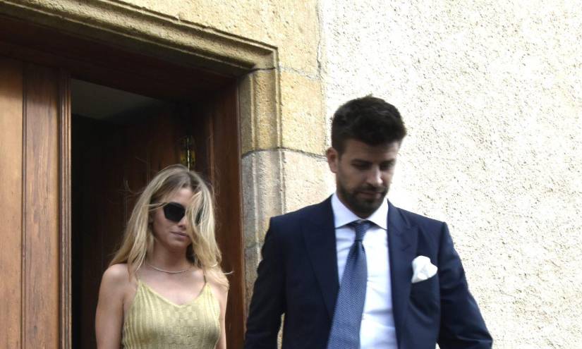 Imagen de Piqué y Clara Chía en la boda de su hermano, Marc Piqué.