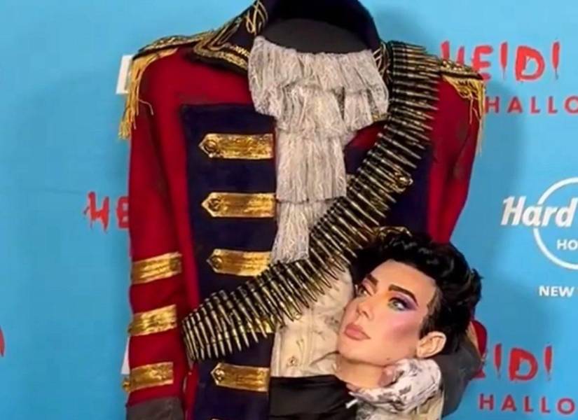 James Charles como el jinete sin cabeza.