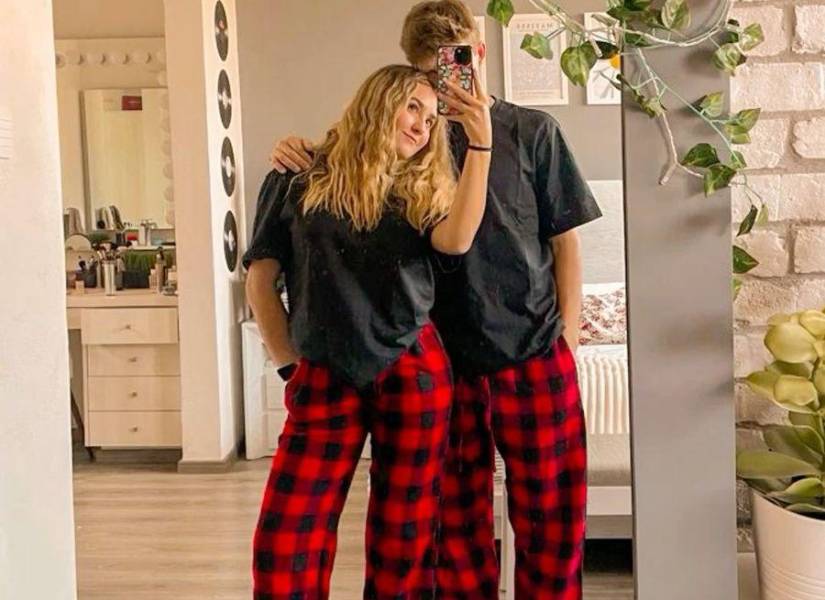 Imagen referencial para outfit en pijama combinado para ir al concierto de Morat.