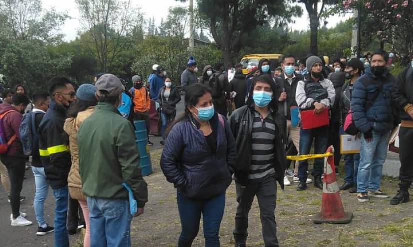 Quito: 5 000 aspirantes para 200 plazas de trabajo en Emaseo