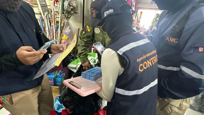 Operativo en local de El Tejar.