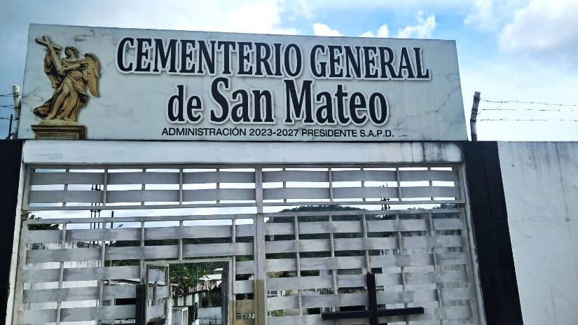 Diego Armando Estupiñán fue sepultado el martes 2 de julio en el Cementerio General de San Mateo en Esmeraldas.