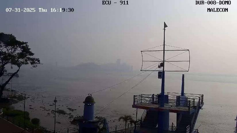 Imagen de la neblina desde el Malecón 2000.