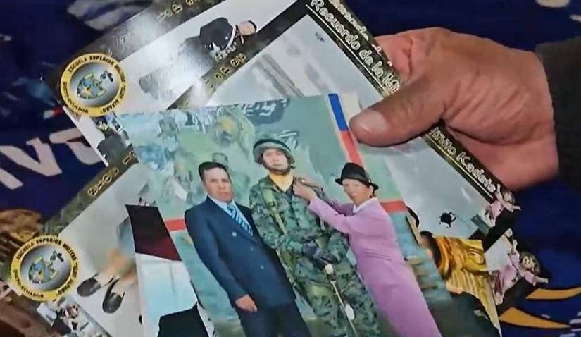 José Luis Iza en los inicios de su carrera militar.