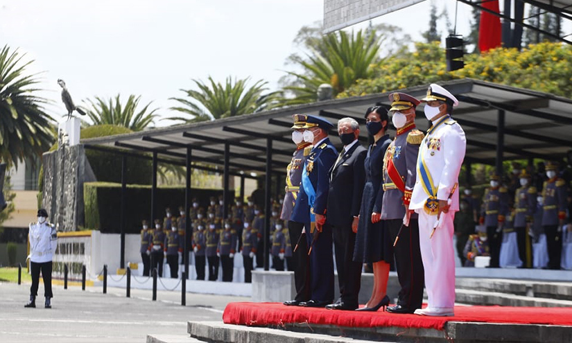 Vicepresidenta Muñoz destaca trabajo del Ejército durante la pandemia