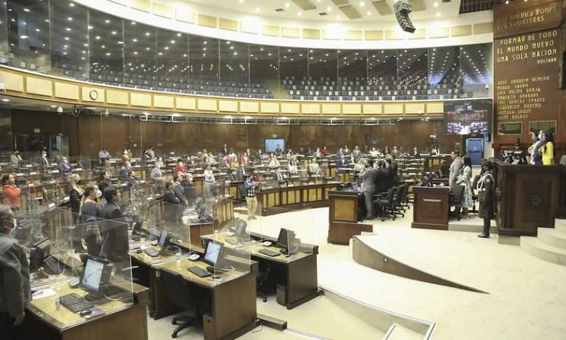Con 131 votos a favor, el Pleno aprobó este miércoles 17 de noviembre el informe sobre la crisis carcelaria en Ecuador.
