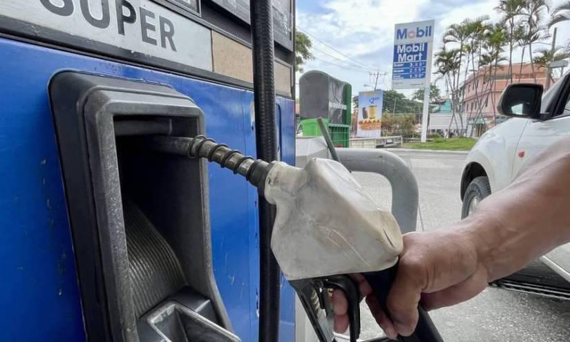 Nuevo precio de la gasolina rige desde este lunes, 12 de diciembre