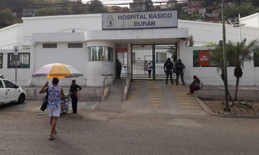 Hospital de Durán bajo la lupa: Contraloría encuentra irregularidades en contratos