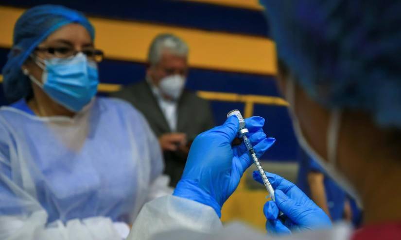 Conozca si está en la lista de inscritos para vacunación del sector turístico