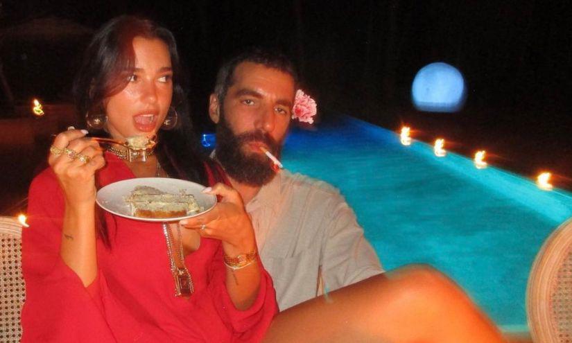 Fotografía de la expareja en Ibiza, durante la celebración del cumpleaños 28 de la cantante