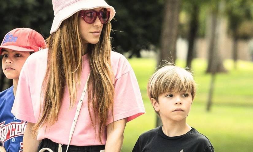 Imagen de archivo Shakira junto a sus hijos, Milan y Sasha.