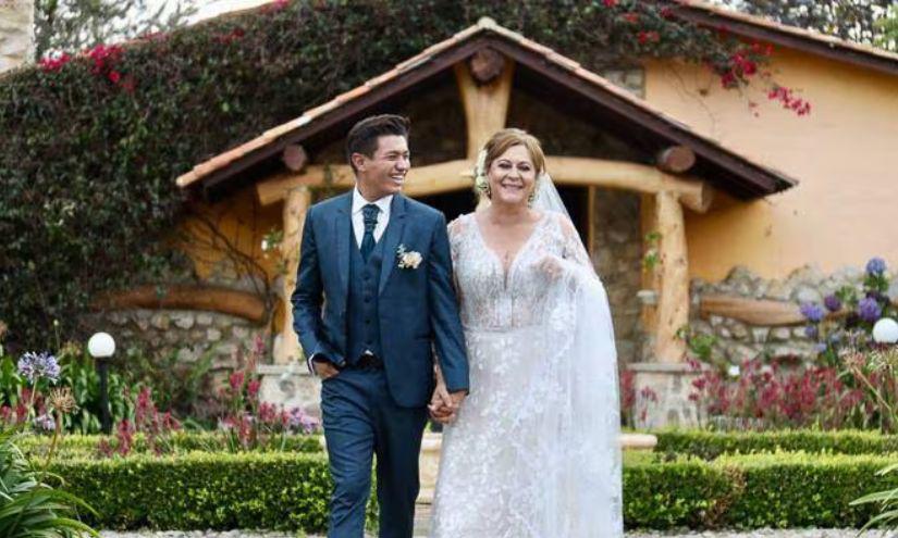 Imagen de la boda de la actriz colombiana Alina Lozano y Jim Velásquez.