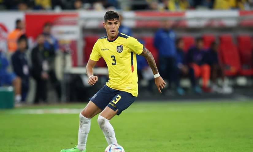 Piero Hincapié ya no es seguido por el Liverpool.