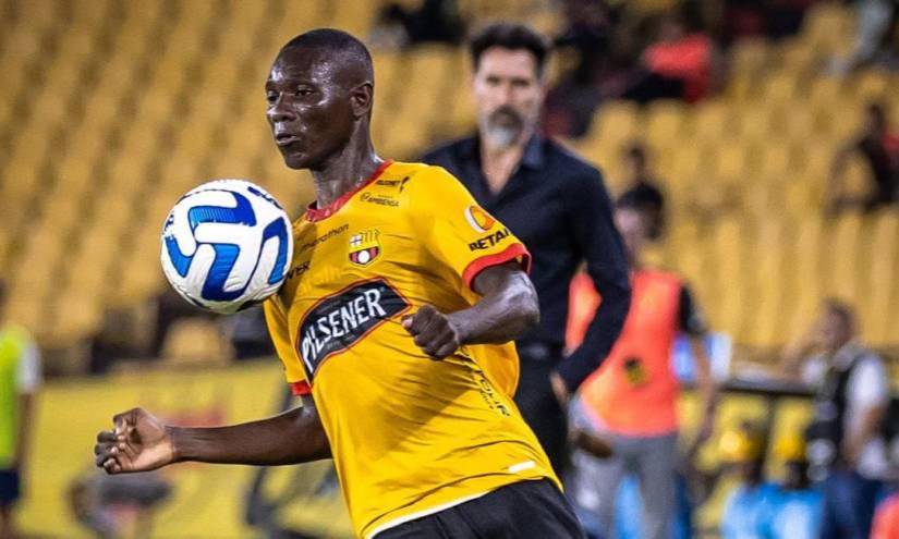 La dirigencia estudia el costo de Janner Corozo para ficharlo.