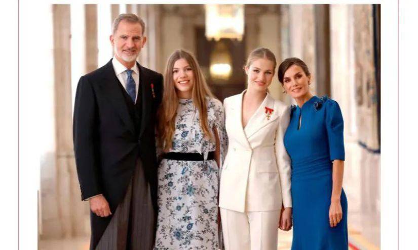 Postal navideña de la corona real española - 2023.