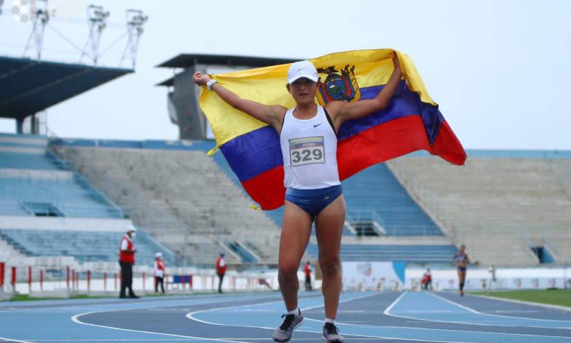 Glenda Morejón gana medalla de oro en torneo sudamericano de atletismo