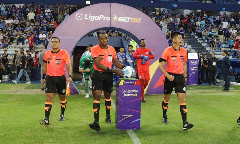Emelec abre la segunda etapa de la LigaPro en visita a Libertad de Loja.