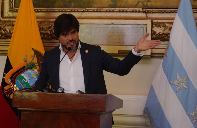El ministro de Gobierno, José De La Gasca, en la Gobernación del Guayas el 2 de enero del 2025.