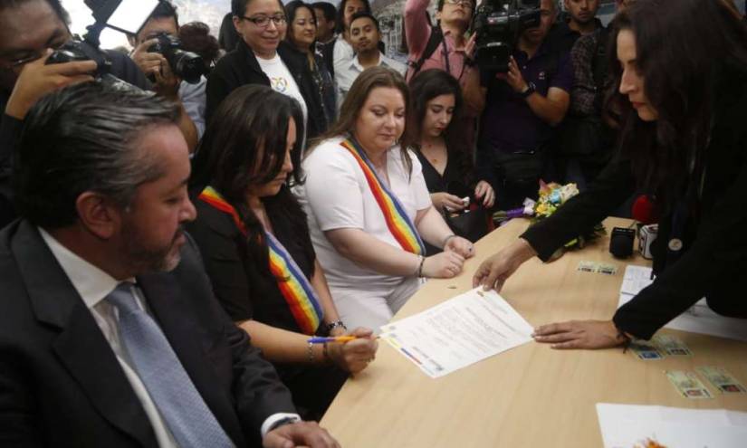 Pamela Troya y Gabriela Correa se casaron en Quito
