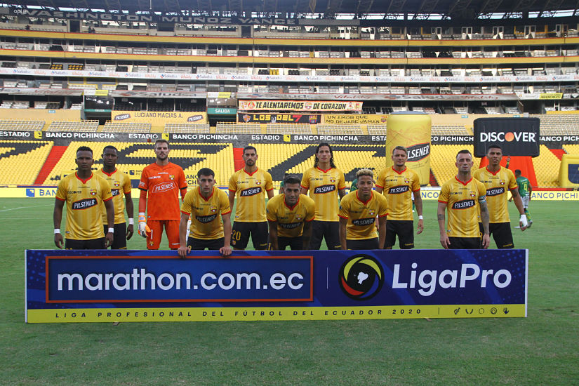 Barcelona confirma tres casos positivos de COVID-19