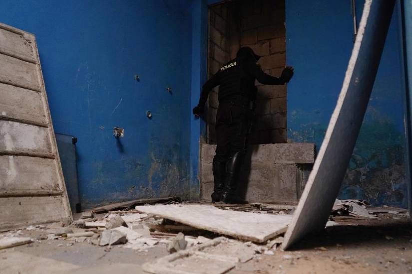 Según la Policía, en zonas de Flor de Bastión, a diario dos o tres familias piden custodia para mudarse.