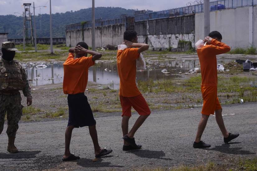 Presos de la Penitenciaría del Litoral en Guayaquil.