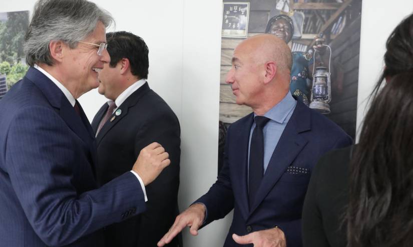 Guillermo Lasso se reunió con Jeff Bezos y tuvo otras citas paralelas a la COP26