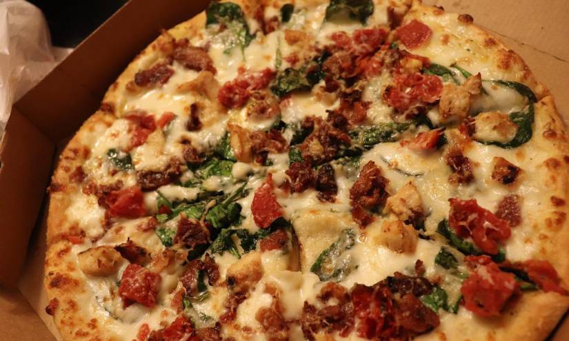 Domino's Pizza suspende su atención en Guayas por desabastecimiento de productos
