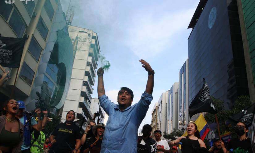 Manifestaciones a favor y en contra del paro en Guayaquil
