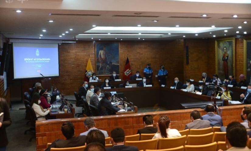 Inicia sesión del Concejo de Quito para tratar remoción de Jorge Yunda
